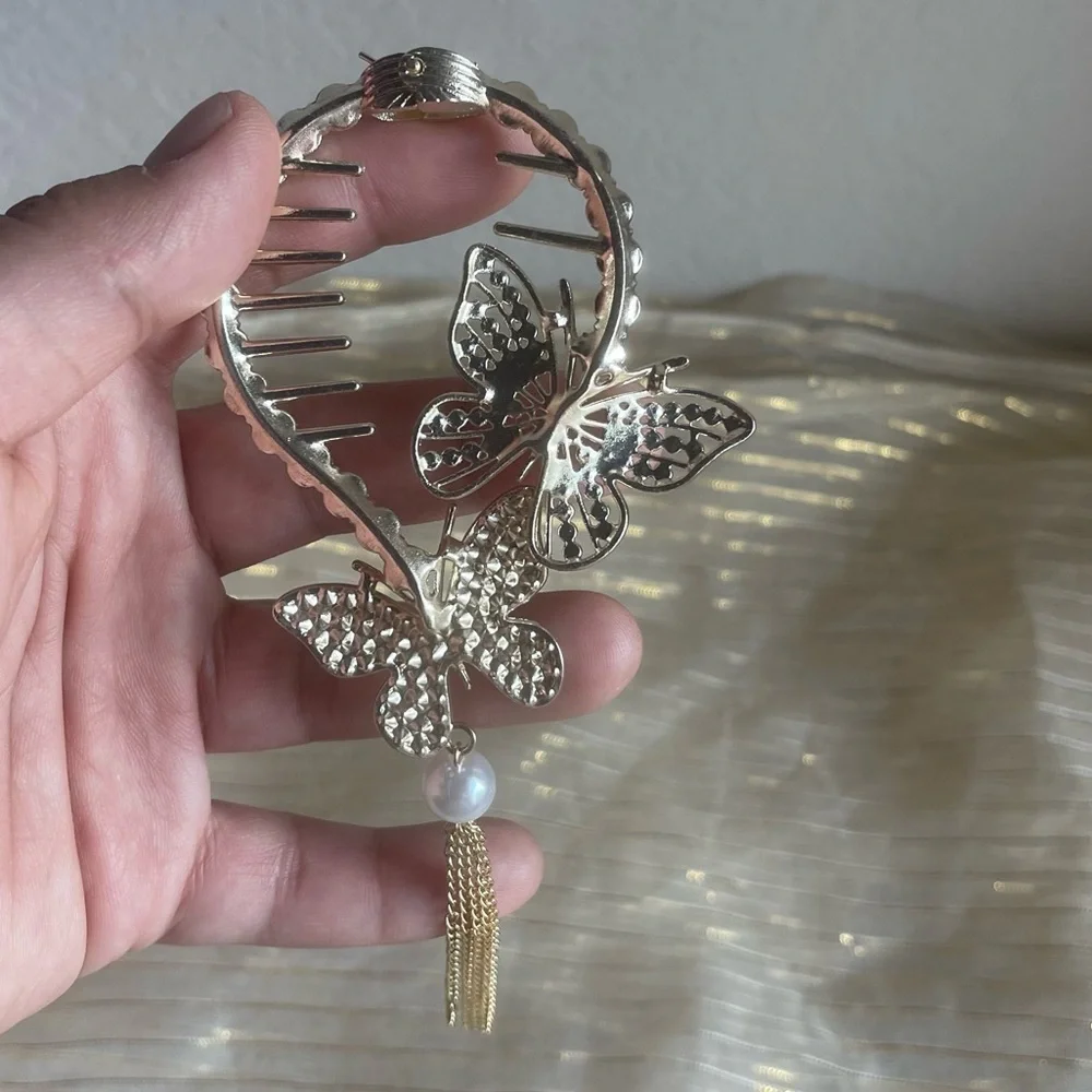 Butterfly Rhinestone Bun Hair Clip Gold